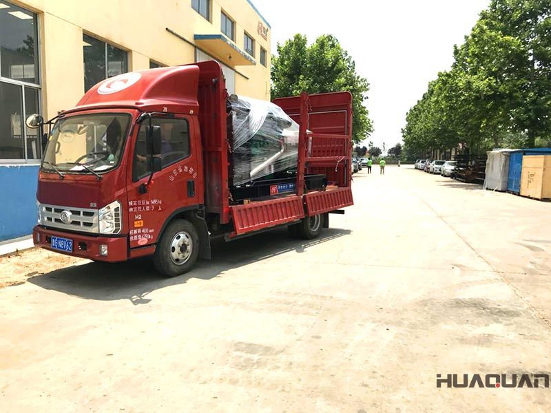 標(biāo)配型HQ120NF天然氣發(fā)電機組在6.3號這天發(fā)往江蘇省連云港