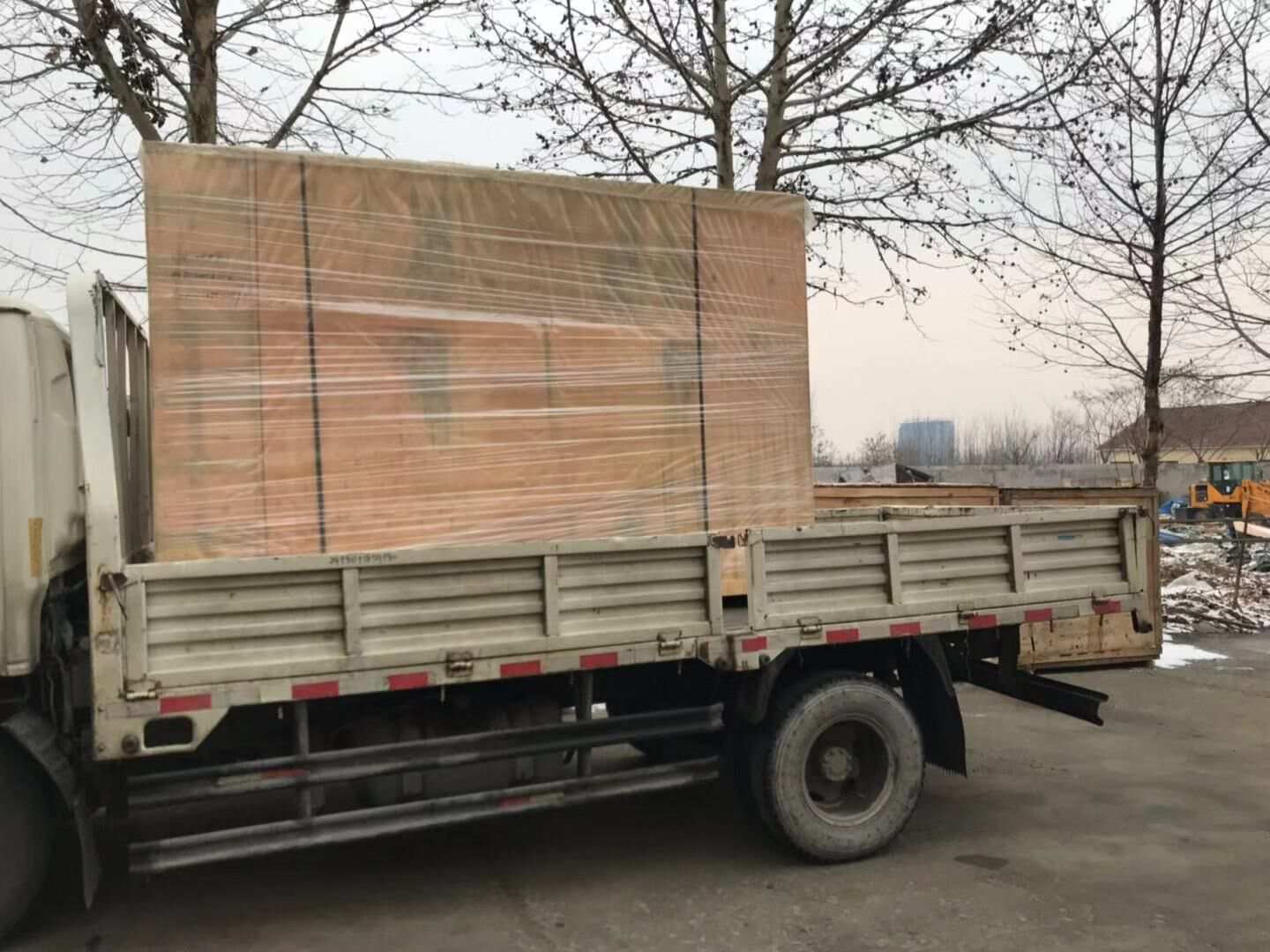 浙江省賀先生從華全動力采購的一臺120kw標配柴油發(fā)電機組于12月6日順利發(fā)往目的地